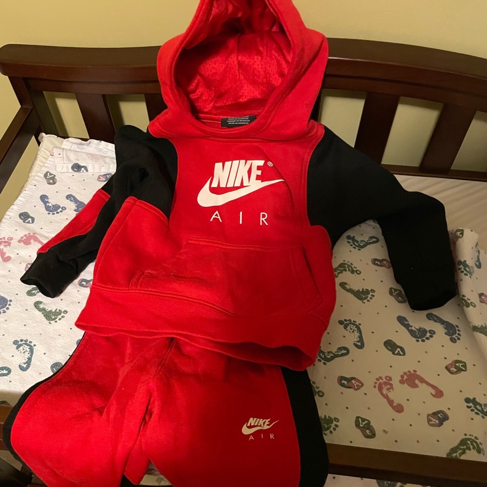 Nike toddler jogger